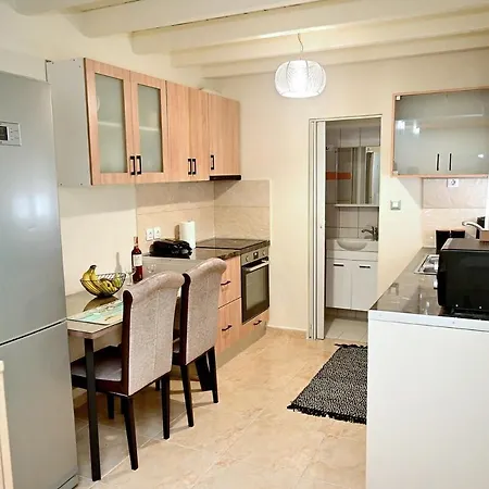 Selene Apartman *